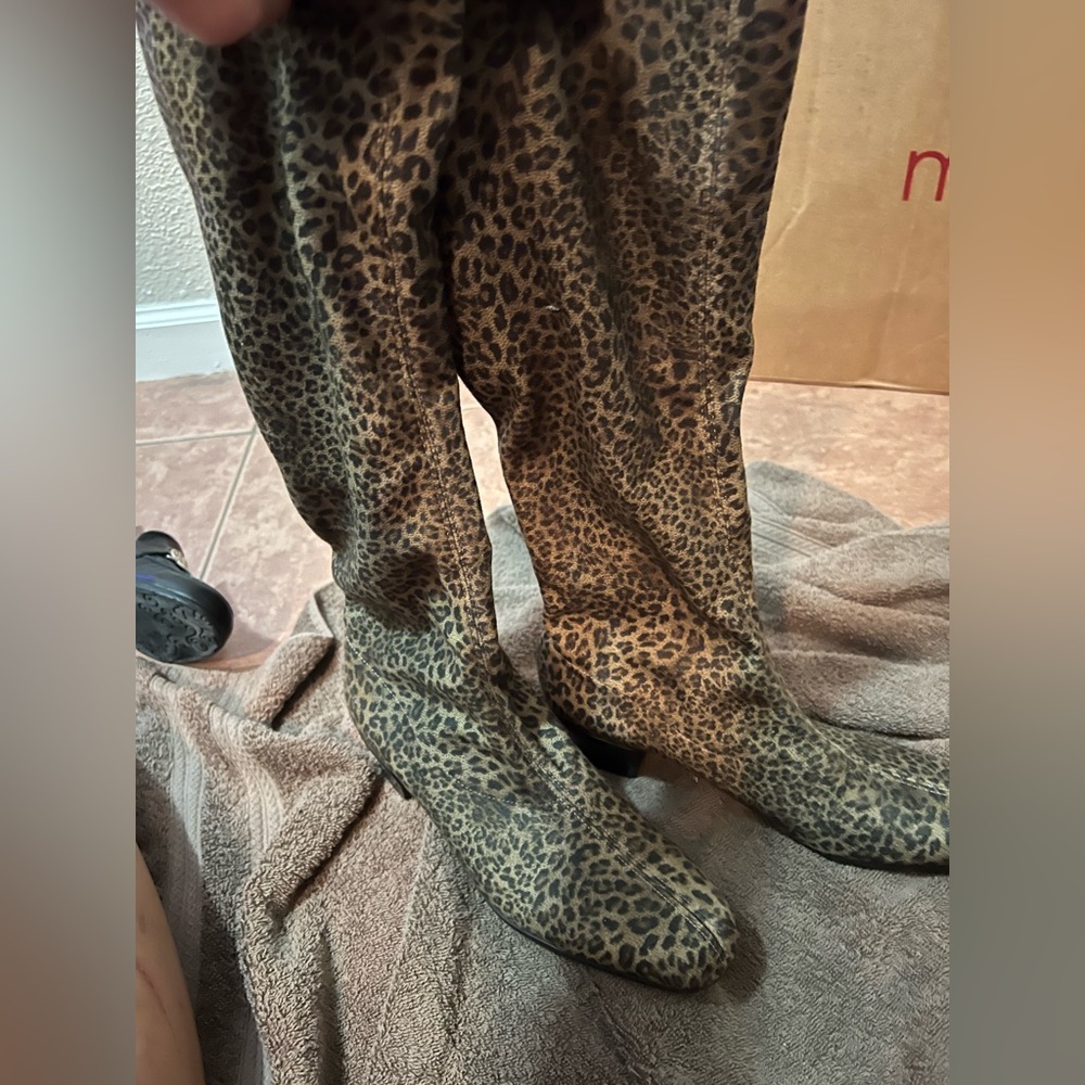 Sassy "Munro" boots